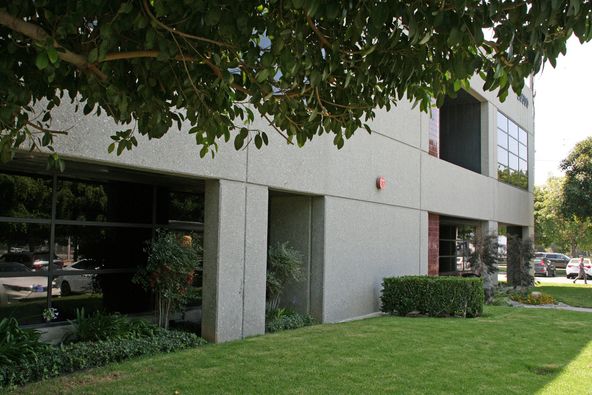 Harbor Technology Center: 20280-20300 S Vermont Ave, Torrance, CA 90502